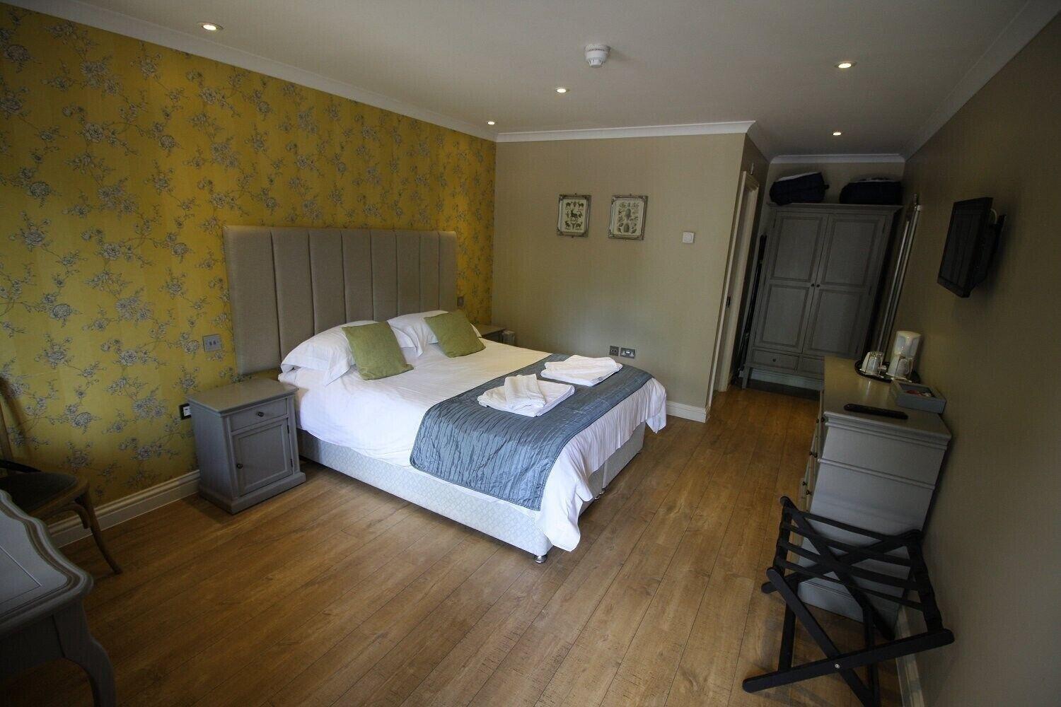 The Sun Inn Swindon Esterno foto